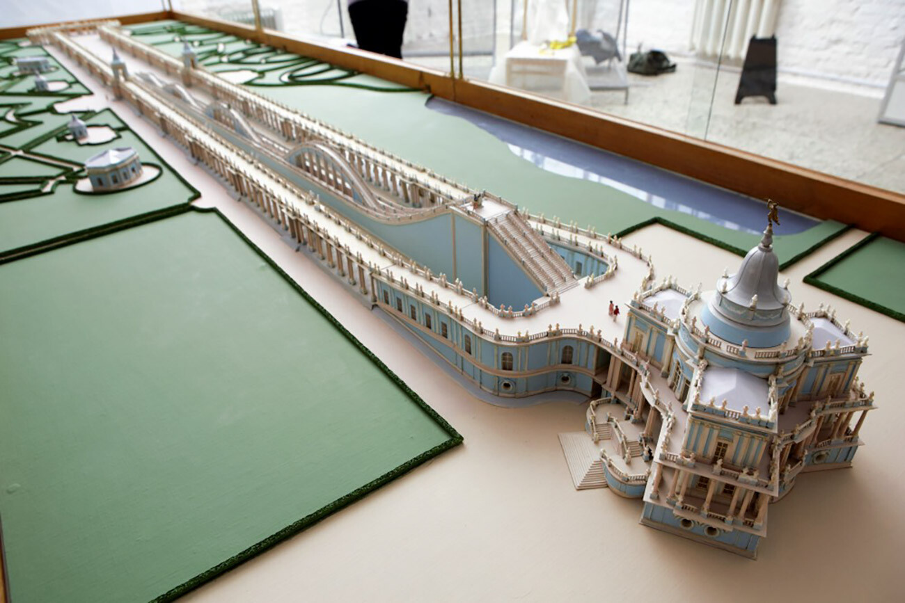 Ein Modell des Pavillons „Russische Berge“.