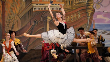 Која е Надежда Батоева, новата примабалерина на Мариинскиот театар (ФОТО)