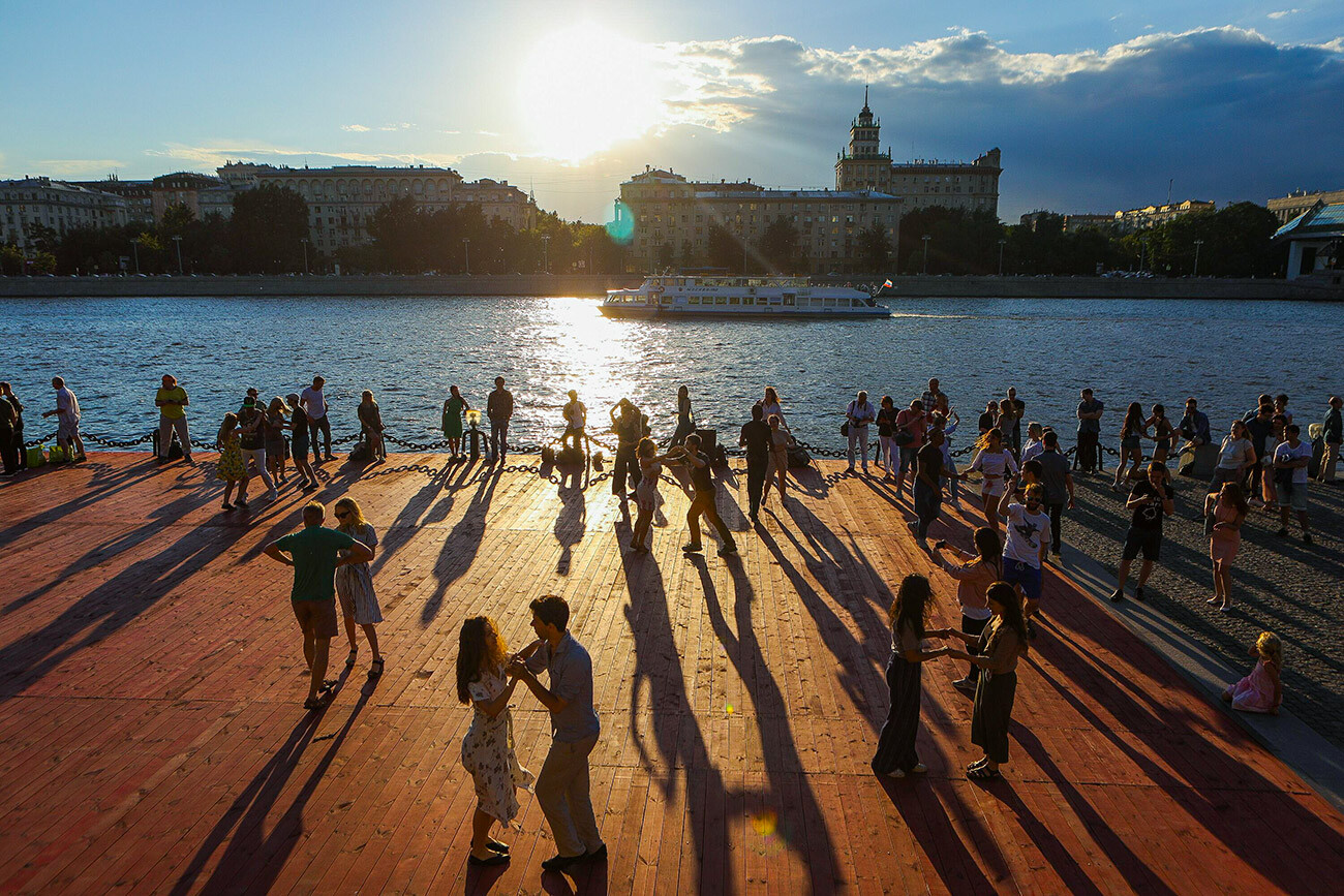 Dancing square as part of Pushkinskaya Embankment