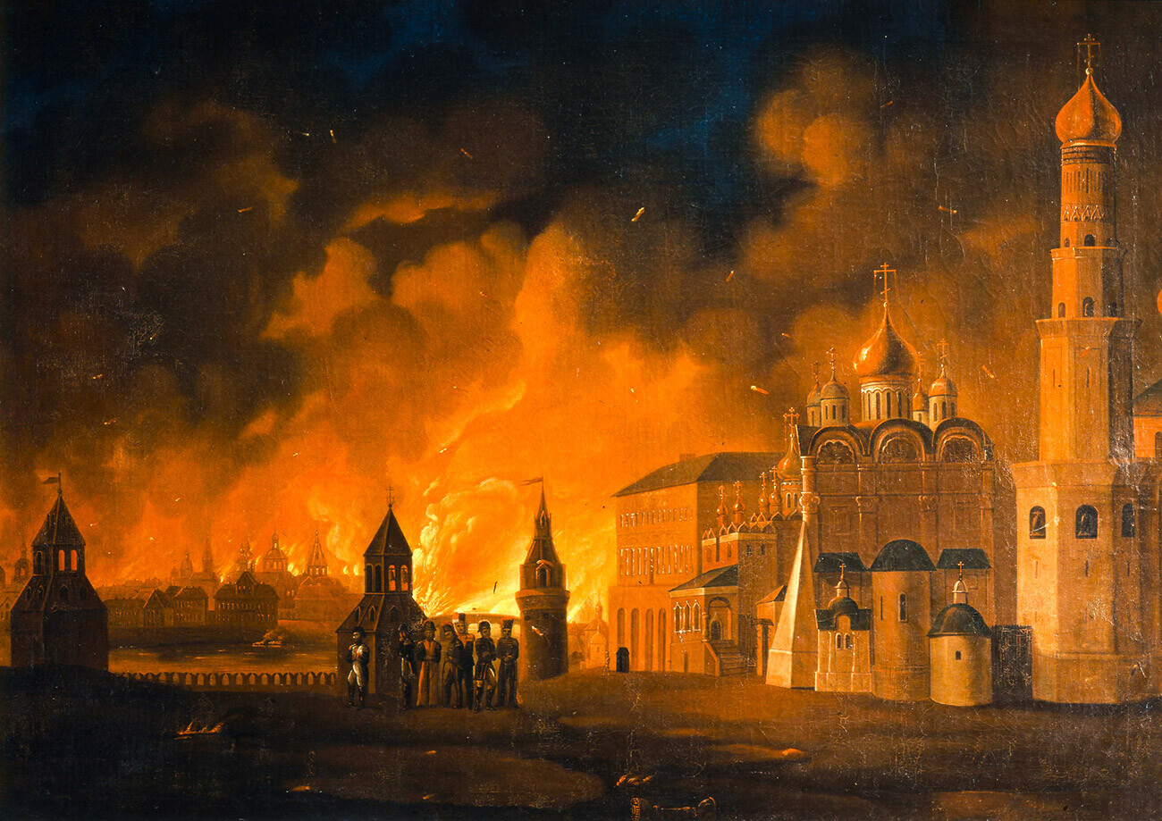 Kebakaran Moskow pada 15-18 September 1812, setelah Napoleon merebut kota itu.