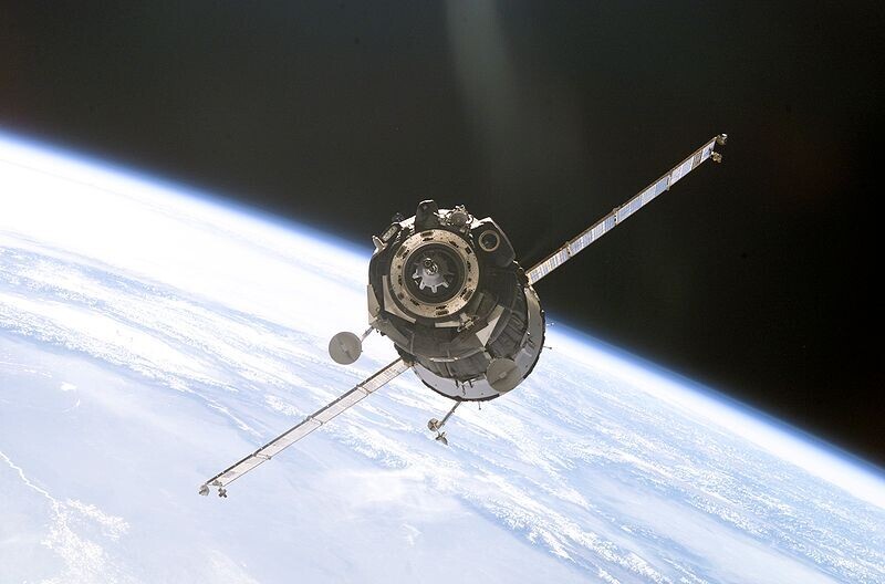 Nave Soyuz TMA-1, 2002
