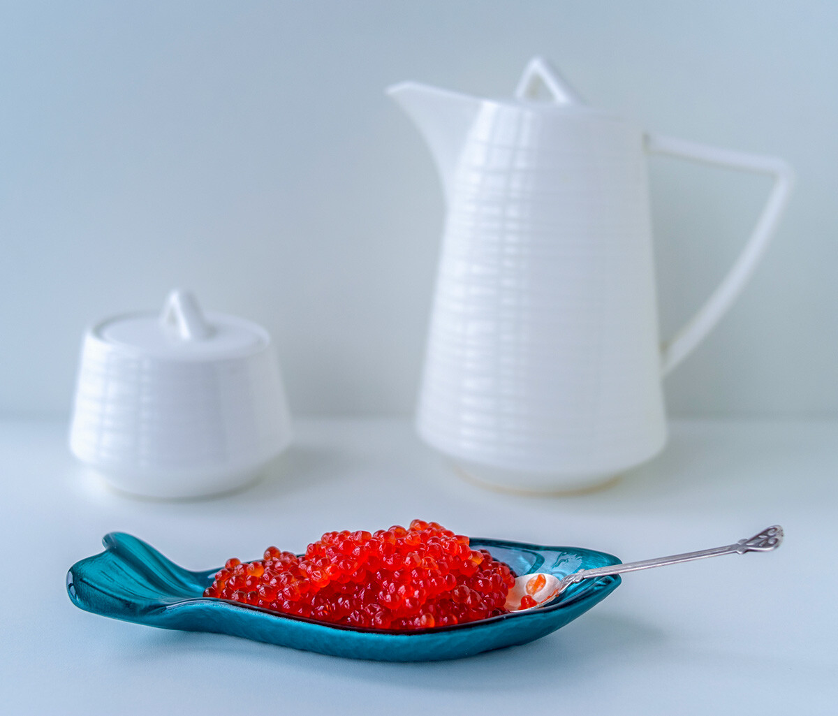 The silver salmon roe contains many vitamins.