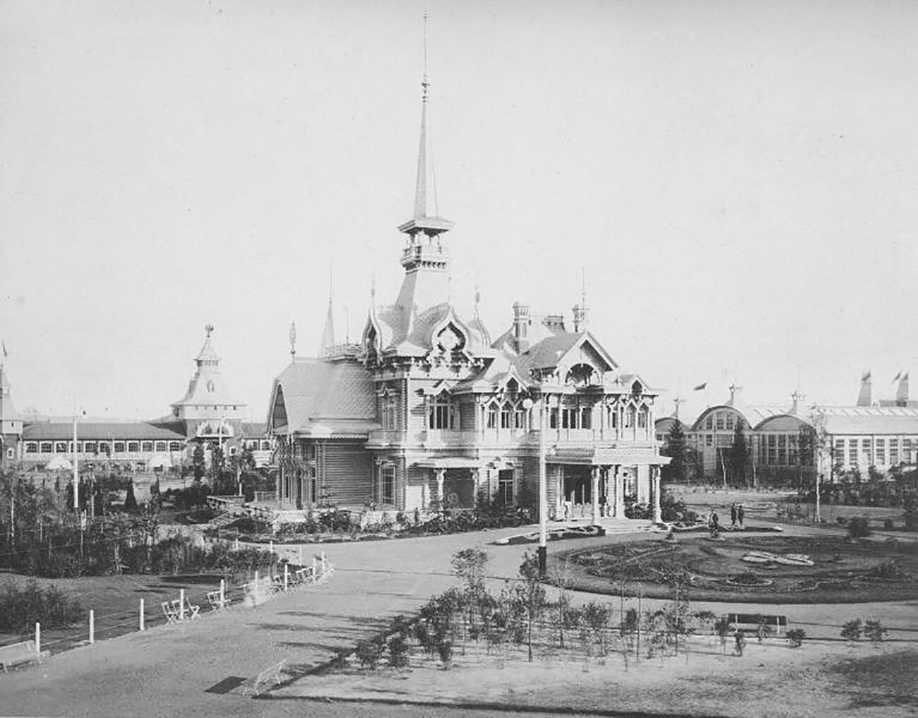 Kaiserlicher Ausstellungshalle im russischen Stil.