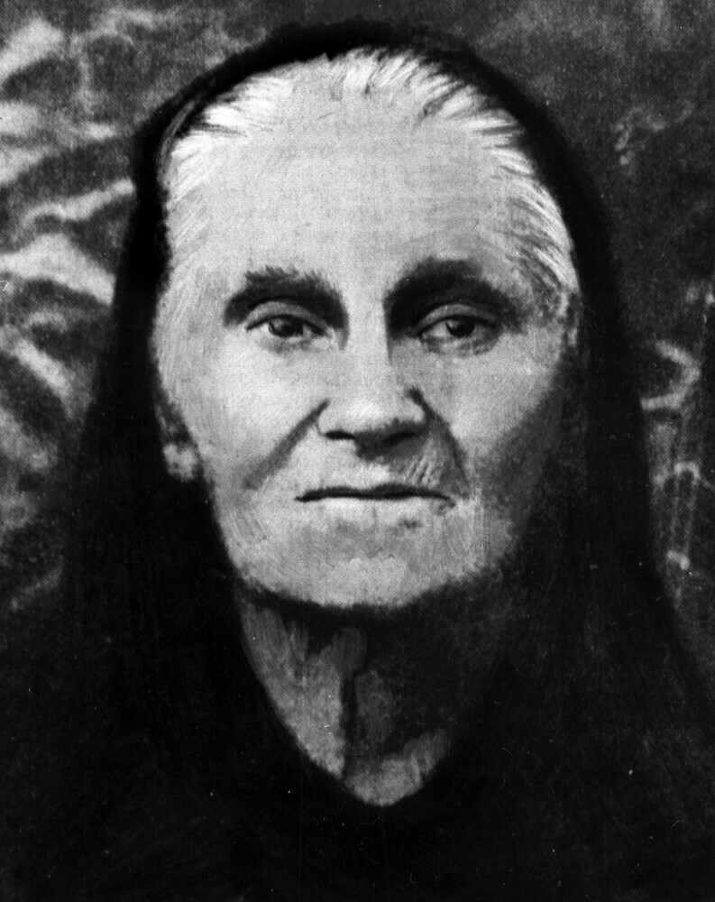 Mãe Heroína Iepistinia Stepanova perdeu todos os seus 10 filhos na guerra
