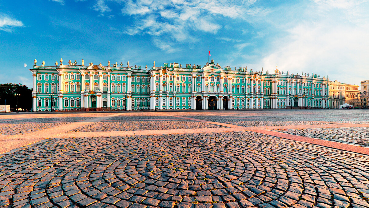 The Winter Palace and the Dvortsovaya (Palace) square