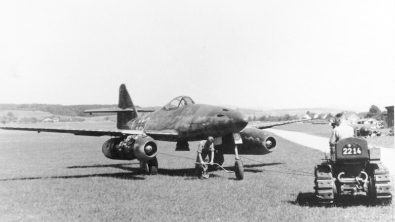 Me-262