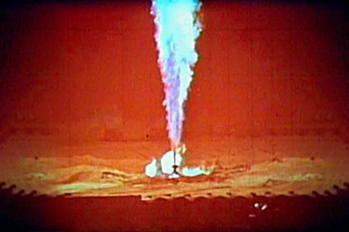 Сadre tiré du film Extinction par charge nucléaire. 1074 jours de combustion