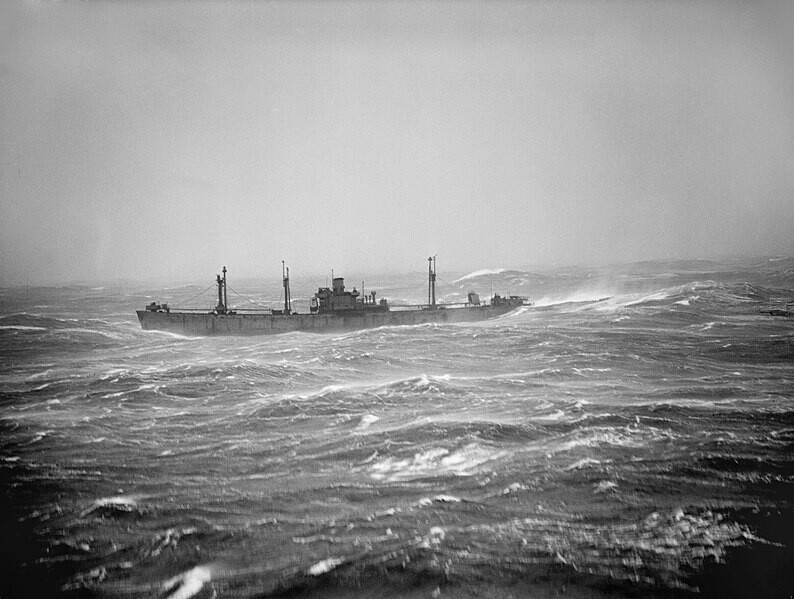 Amistades forjadas en el mar más cruel: Los convoyes del Ártico en la Segunda Guerra Mundial