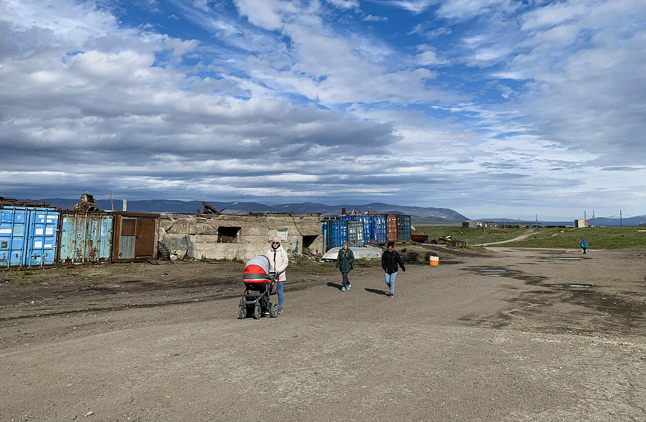 The road from the Bering Sea coast to Lorino.