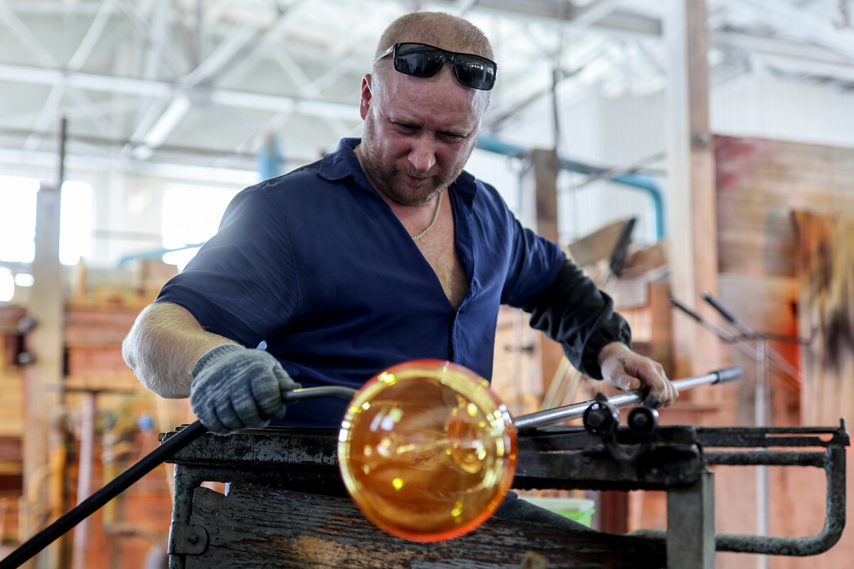 Glassblowing,