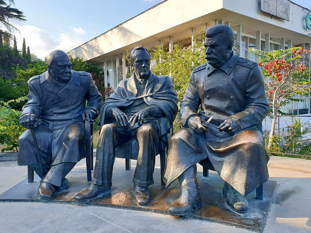 A monument to Winston Churchill, Franklin Roosevelt and Joseph Stalin in Livadia, Yalta
