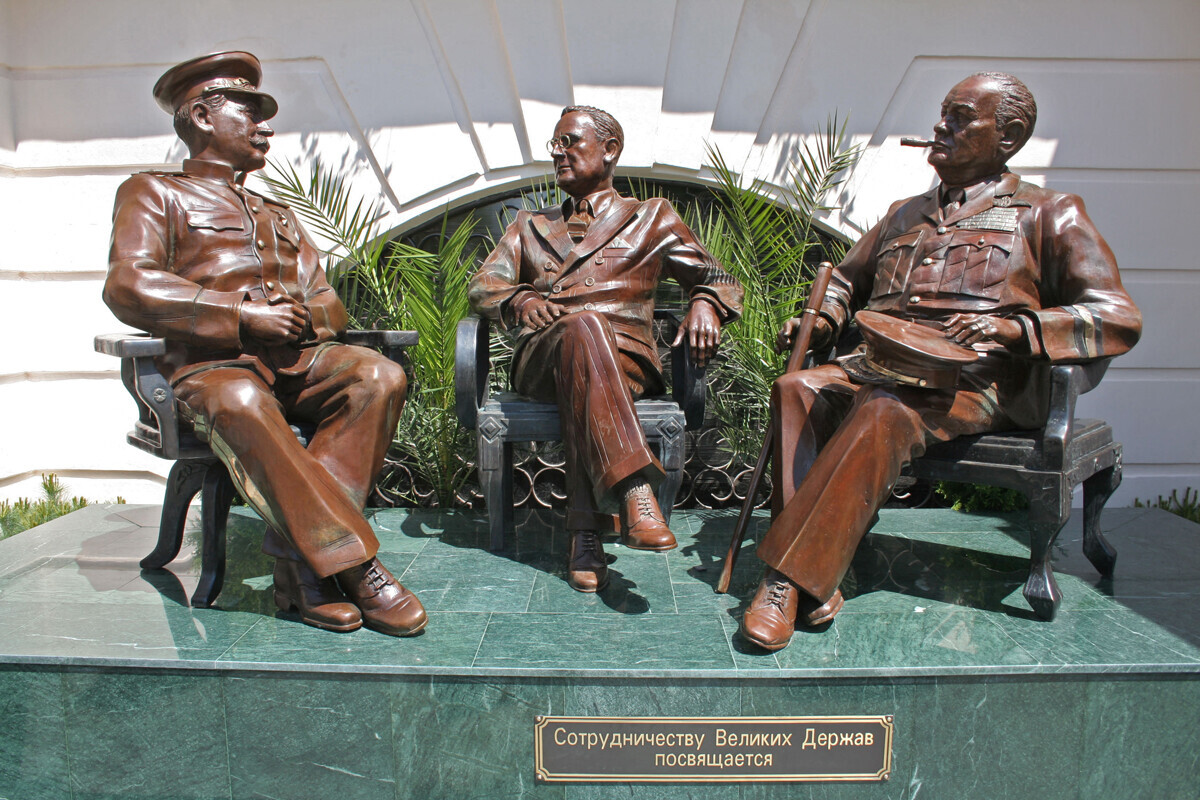 De Michael Jackson a Roosevelt, veja os norte-americanos homenageados com monumentos na Rússia