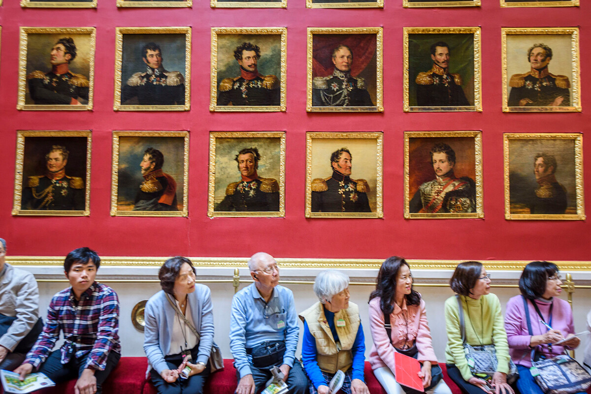 Galerie de portraits des héros de guerre de 1812 à l'Ermitage
