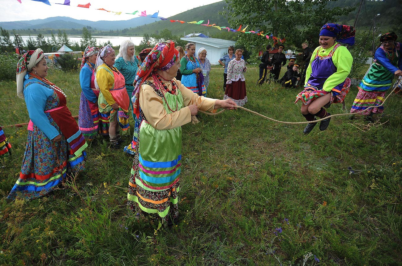 Evgueni Epantchintsev. Festivités traditionnelles à Tchita, en Transbaïkalie, à la frontière de la Mongolie.

