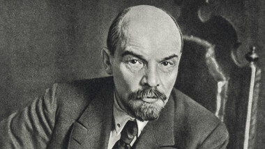 Кој бил болшевичкиот водач Владимир Ленин?