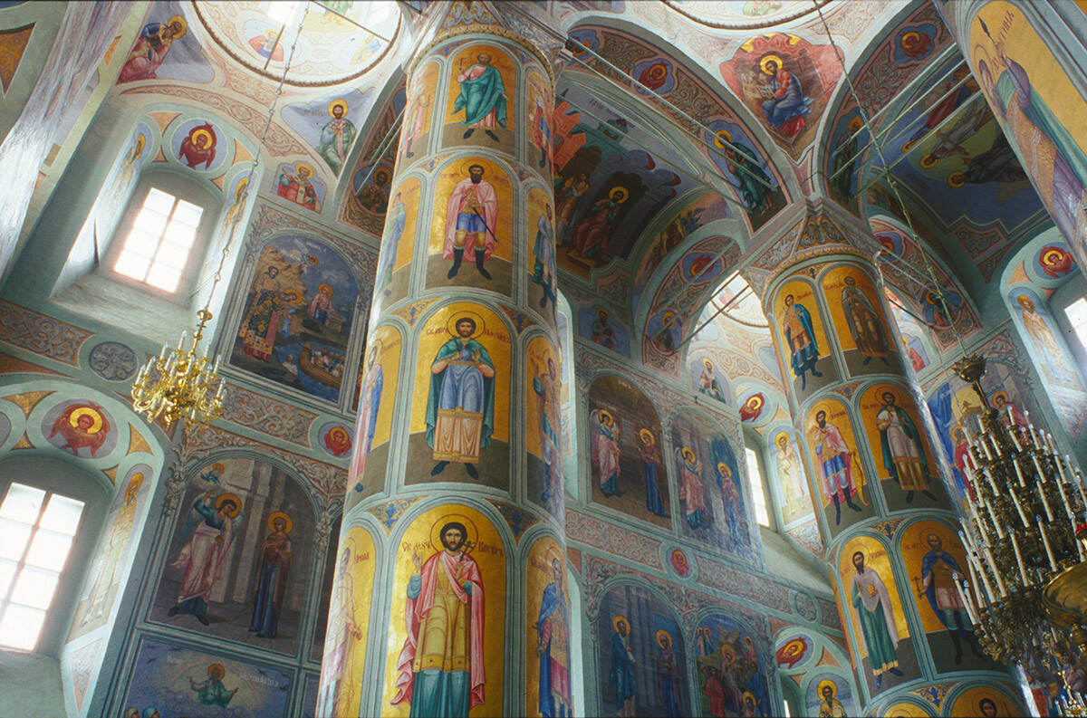 Cathedral of the Dormition. Interior, view toward west wall. December 21, 2003.