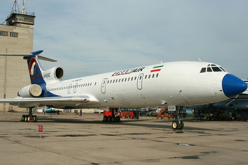 Tu-154 de la aerolínea iraní Eram Air