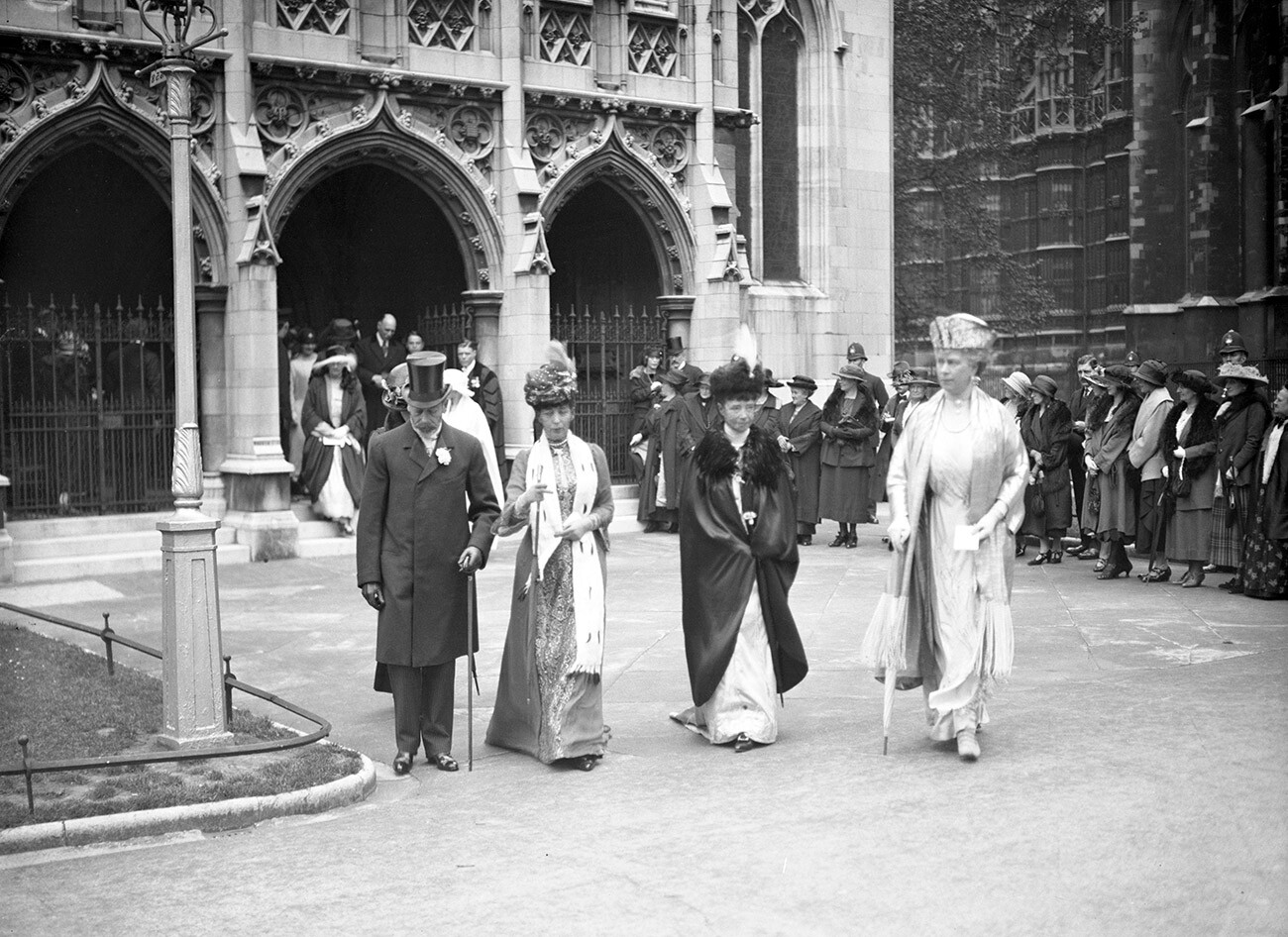 King George V, Queen Mary, Queen Alexandra and Dowager Empress Marie of Russia are seen leaving St Margaret's, Westminster