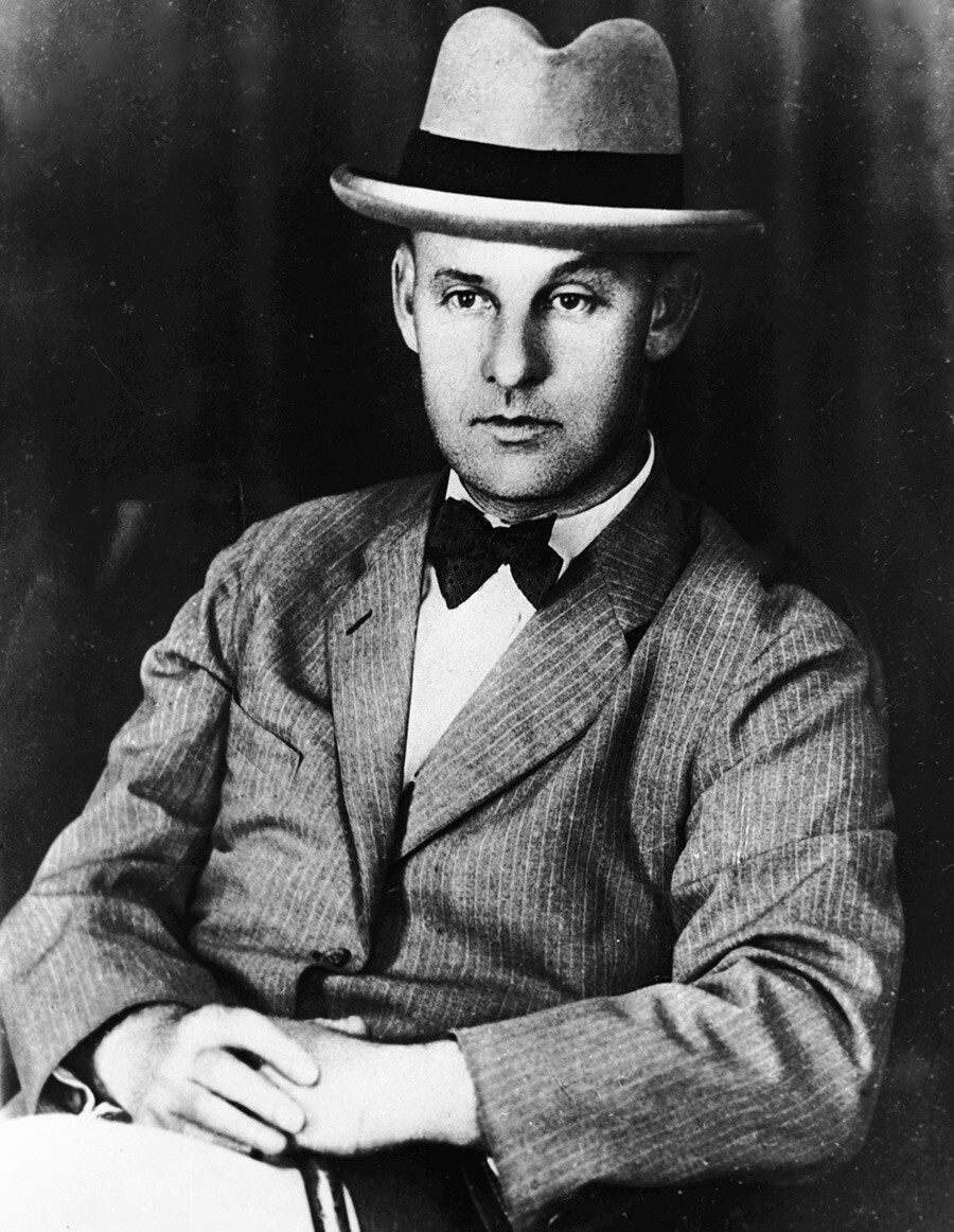 Vasilij Oščepkov (1892.-1937.), osnivač sovjetskog džuda i jedan od osnivača samba. Uhićen u vrijeme Staljinovih 
