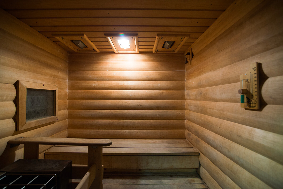 A sauna aboard the K-535 Yuri Dolgoruky nuclear submarine (from Borei series)