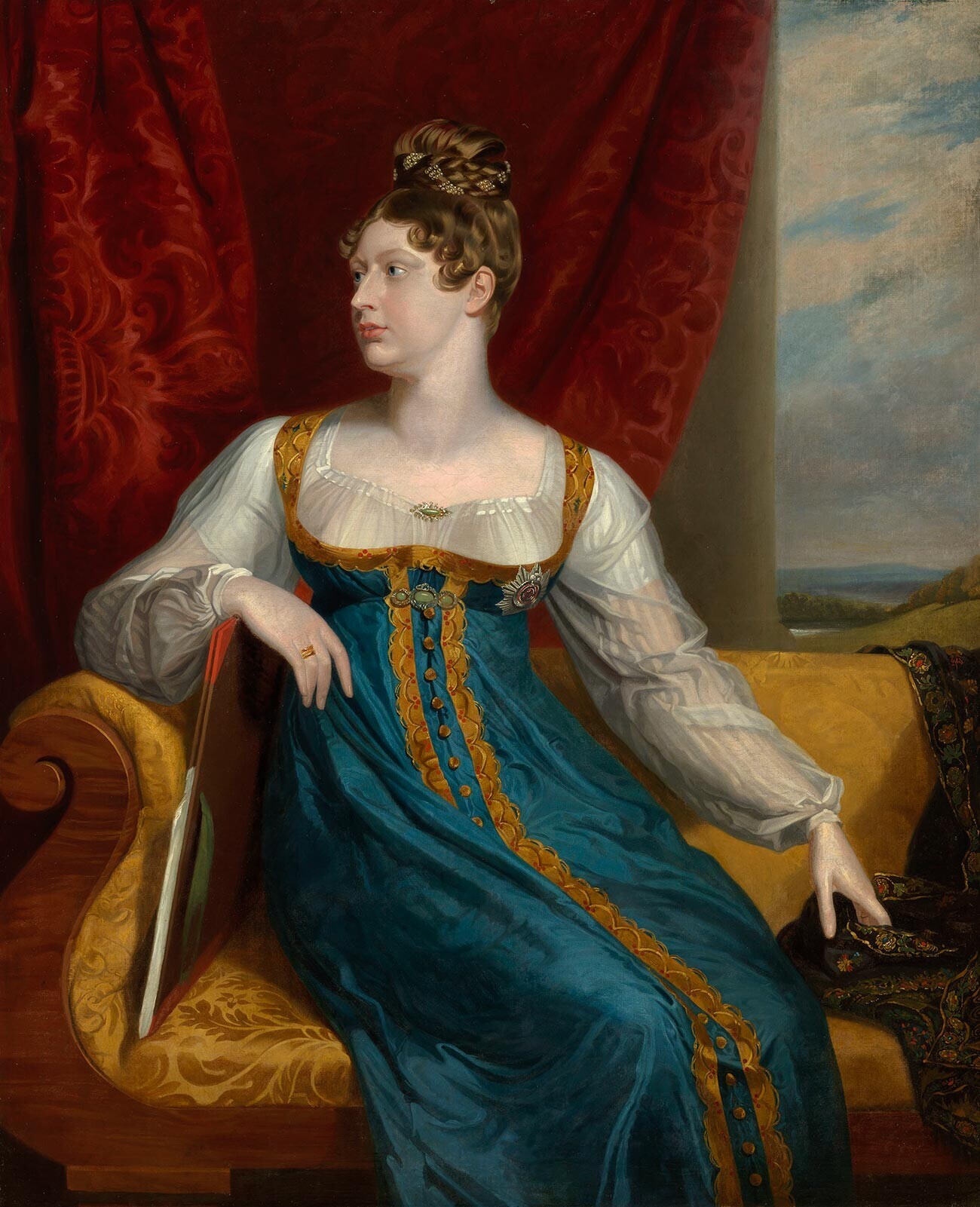  Princesa Charlotte de Gales. Este retrato é uma versão da pintura de corpo inteiro da Coleção Real Belga, datada de 1817

