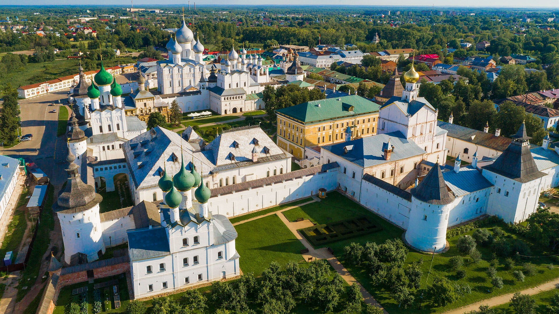 Кремљот во Ростов Велики
