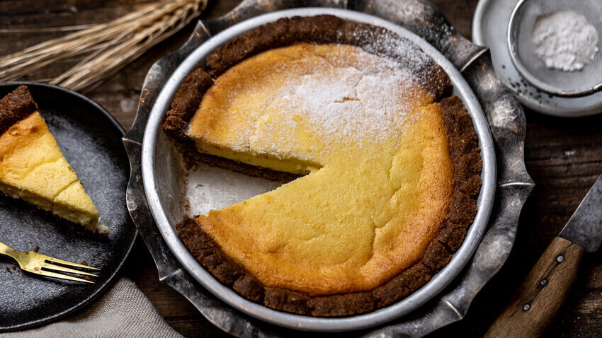 Nikmati pai mudah, enak, dan sehat yang terbuat dari tepung gandum hitam.