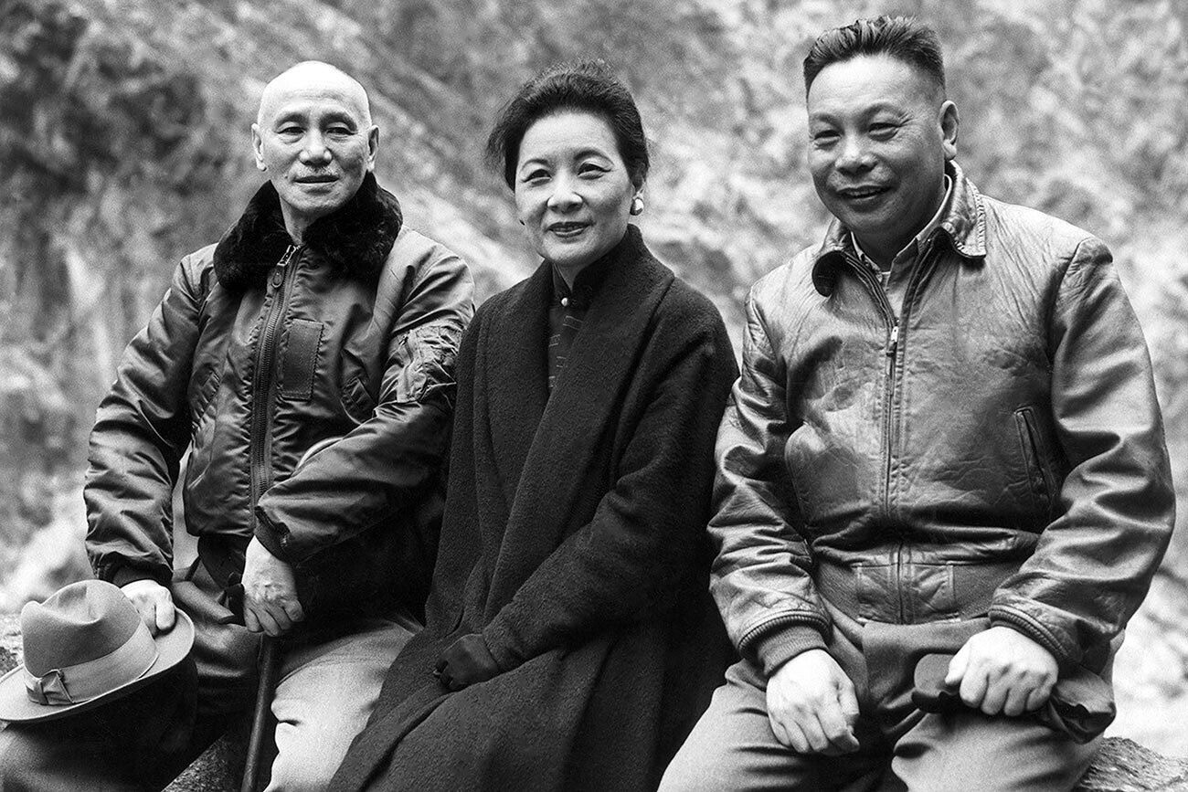 蔣介石、宋美齢（蔣介石の妻と蒋経国の母）、蒋経国