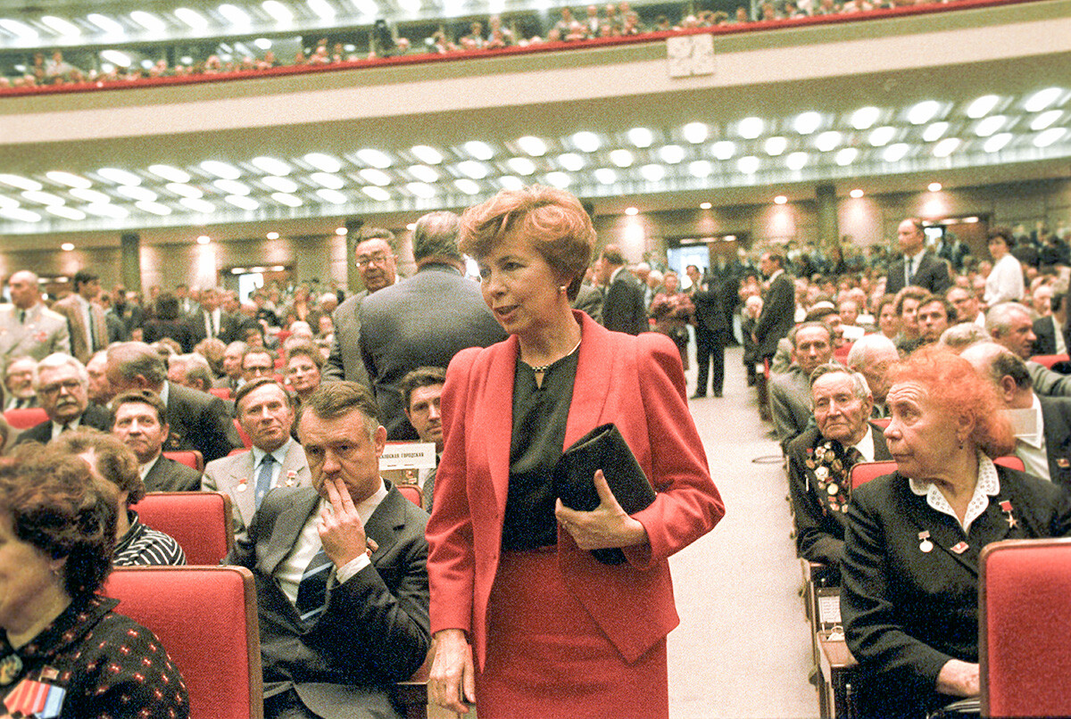 Raisa Gorbacheva as the head of the Soviet Cultural Foundation before the celebratory meeting of the Communist Party and the Supreme Soviet of the USSR, dedicated to the Revolution anniversary in the Moscow State Kremlin Palace, 1987