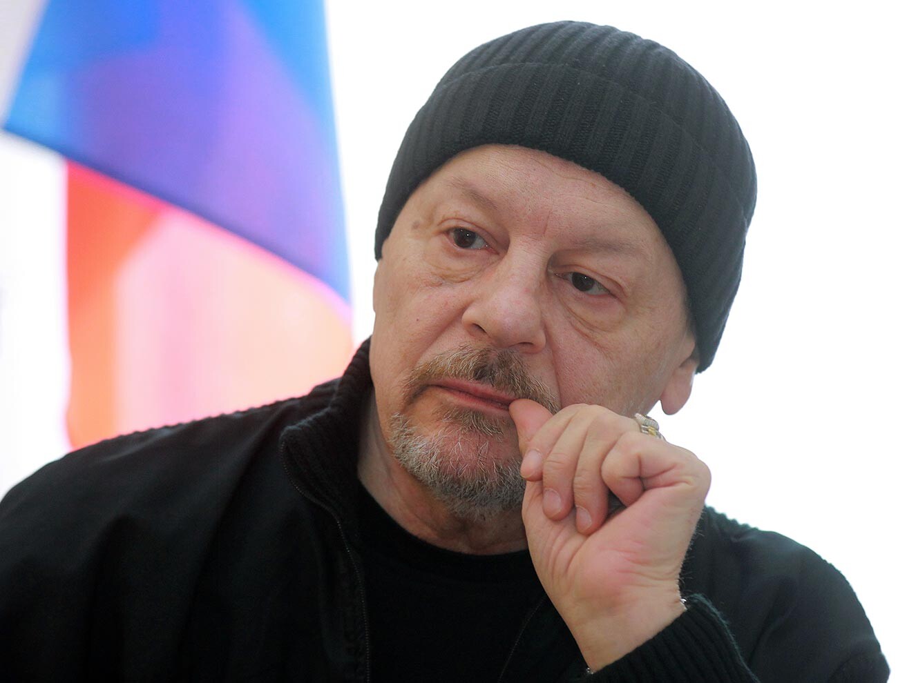 Director del Teatro Académico Central del Ejército Ruso Alexánder Burdonski