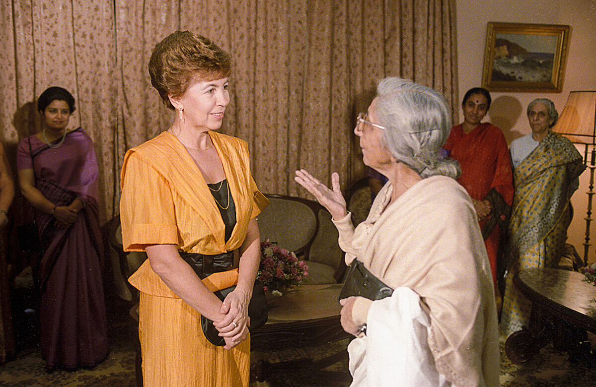 Raisa Gorbacheva di India, 1986