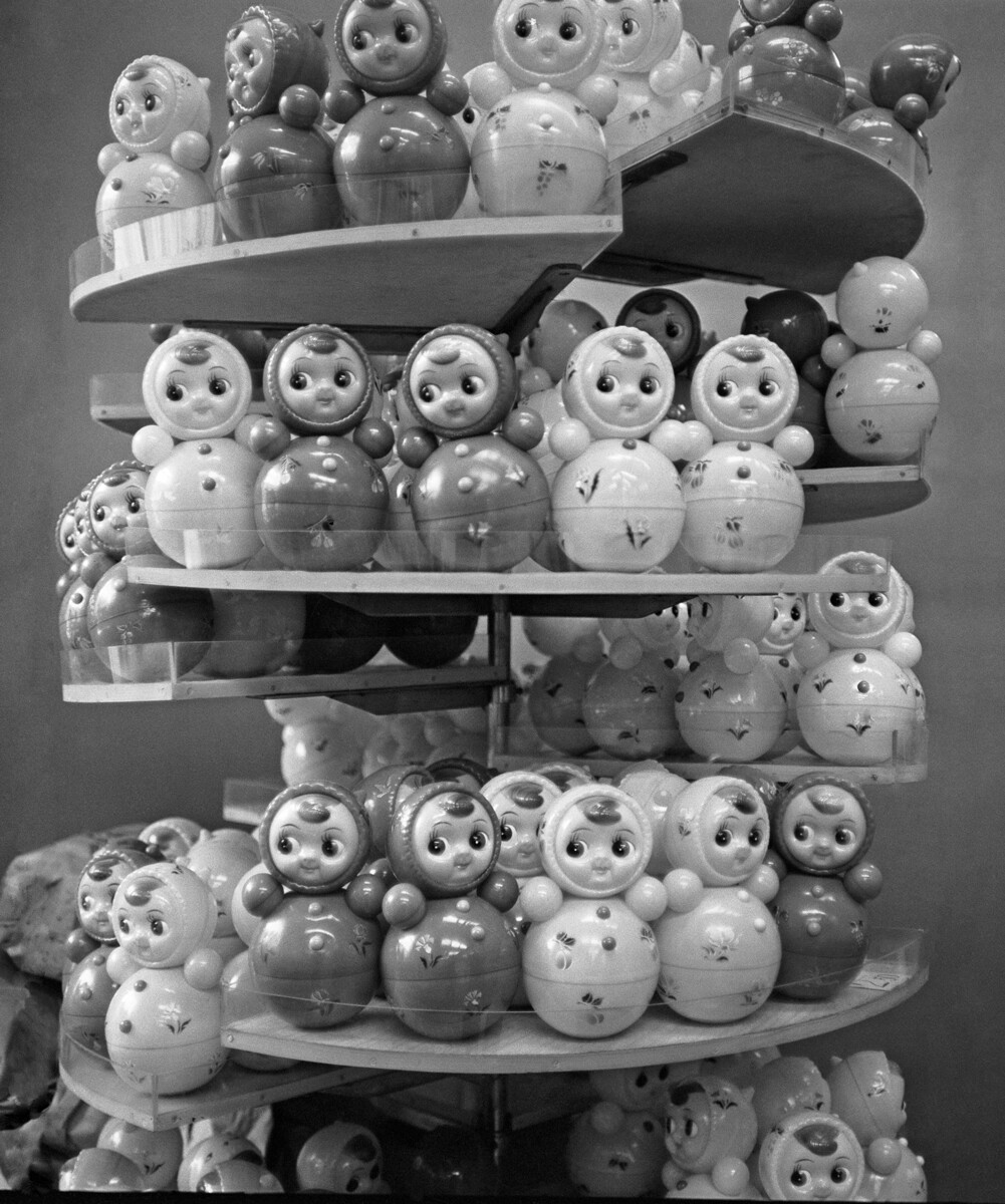 Nevalyashka dolls, 1964