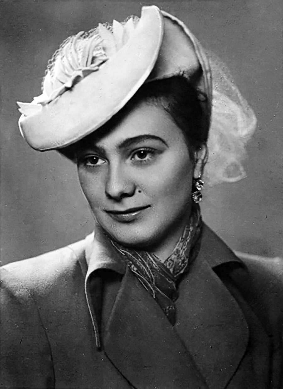  Галина Брежнева 