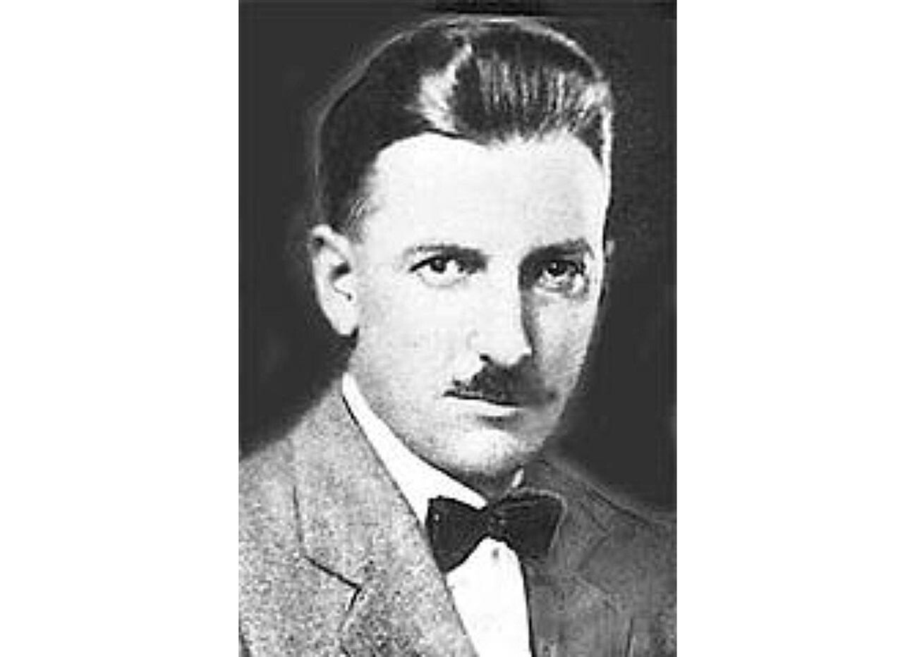  Фердинанд Теодор декор Айнем 