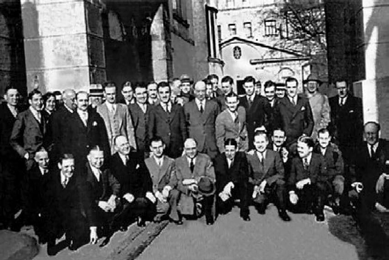  Посланик Булит и дипломати пред Спасо-Хаус, 1934 