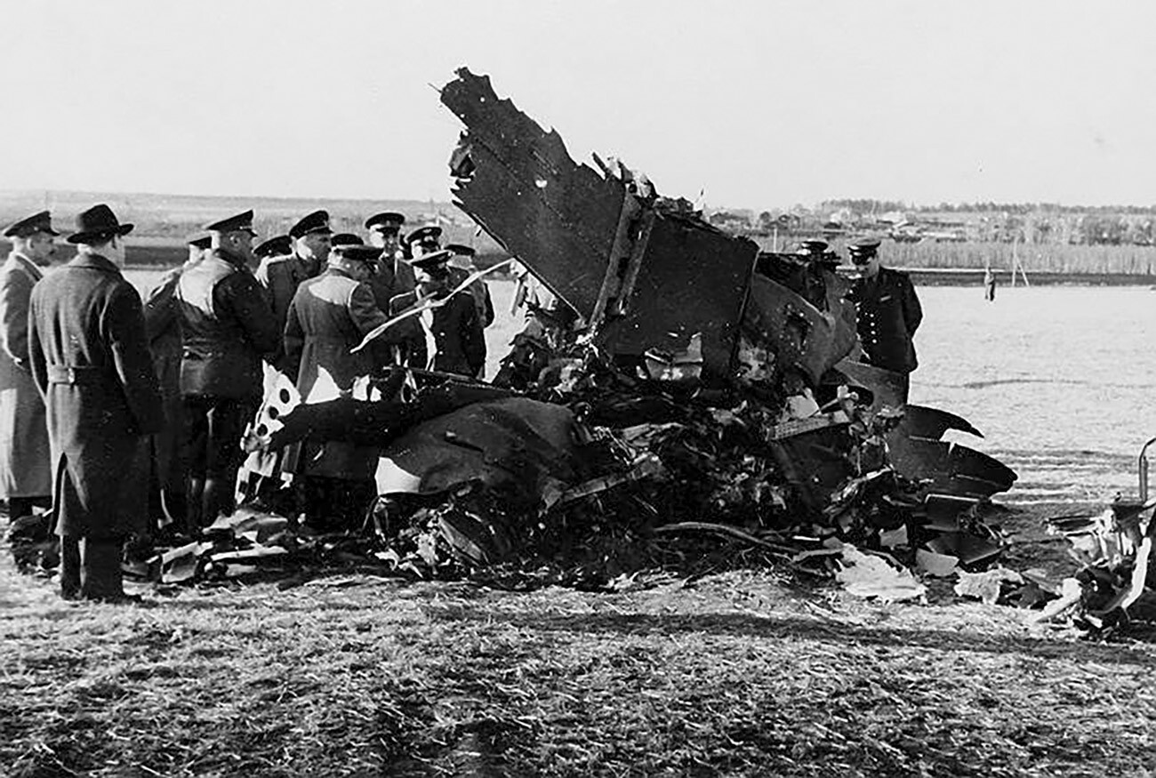 Destroços de avião de espionagem U-2 abatido sobre Sverdlovsk, 1960