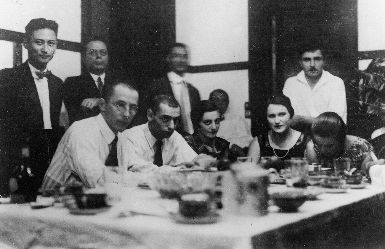 Employees of the USSR Consulate General in Canton, including those killed by Chiang Kai-shek soldiers