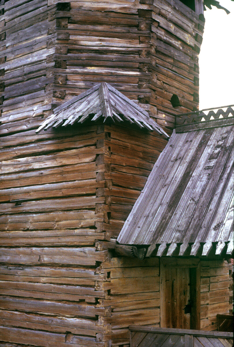 Church of the Resurrection, bell tower, northwest corner with dovetail notch log construction. From Patakino village, Kameshovsky Region. June 18, 1994
