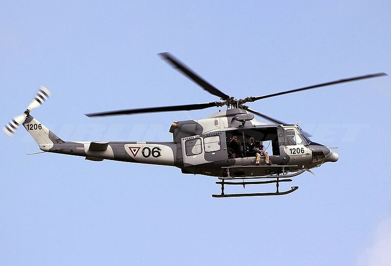 En la Fuerza Aérea Mexicana han operado aparatos rusos con estadounidenses, como este Bell 412