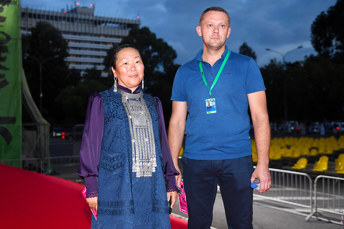 ‘Scarecrow’ director Dmitry Davydov and Yakut actress Valentina Romanova-Chyskyrai at the Kinotavr film festival in Sochi