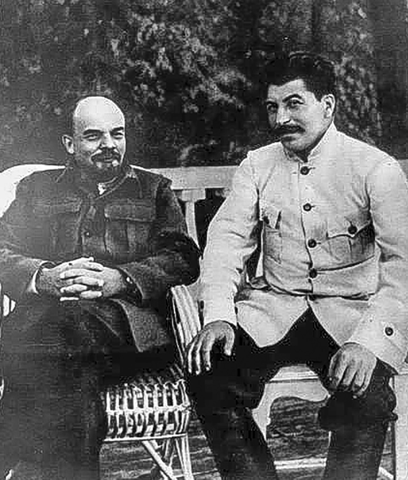Vladímir Lenin y Iósif Stalin.