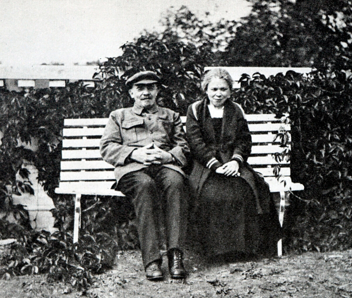 Vladimir Lenin and Nadezhda Krupskaya at their garden at Gorki estate, Moscow region