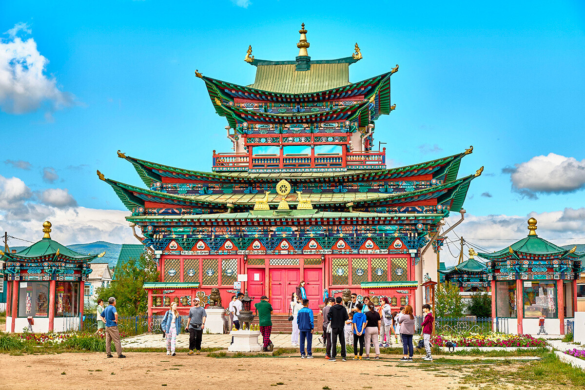 Иволгинскиот дацан, будистички манастир во Улан Уде, Бурјатија.