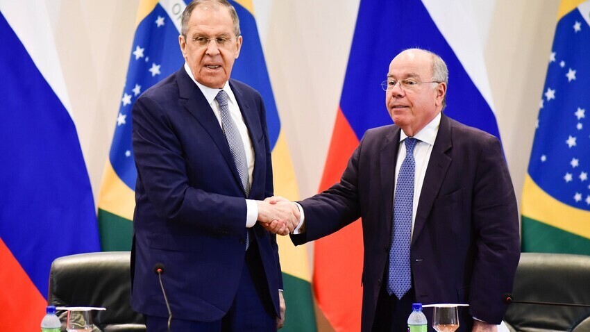 Lavrov y Vieira durante una reunión en Itamaraty