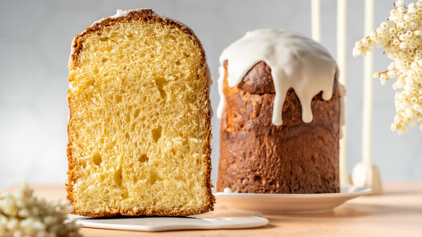 Resep ini sudah terbukti menghasilkan kulich yang lezat dan lembut. Anda juga bisa menambahkan rum pada kue ini — menjadi "baba rum" dengan ukuran yang mini.