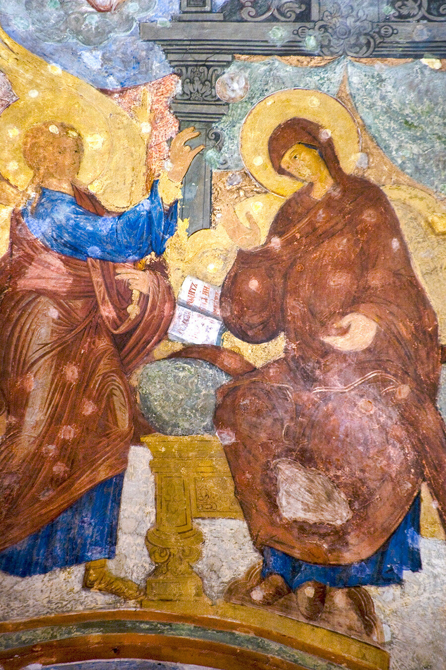 Katedral St. Sophia. Kubah langit-langit tengah utara dengan fresco Kabar Sukacita. 20 Juli 2011