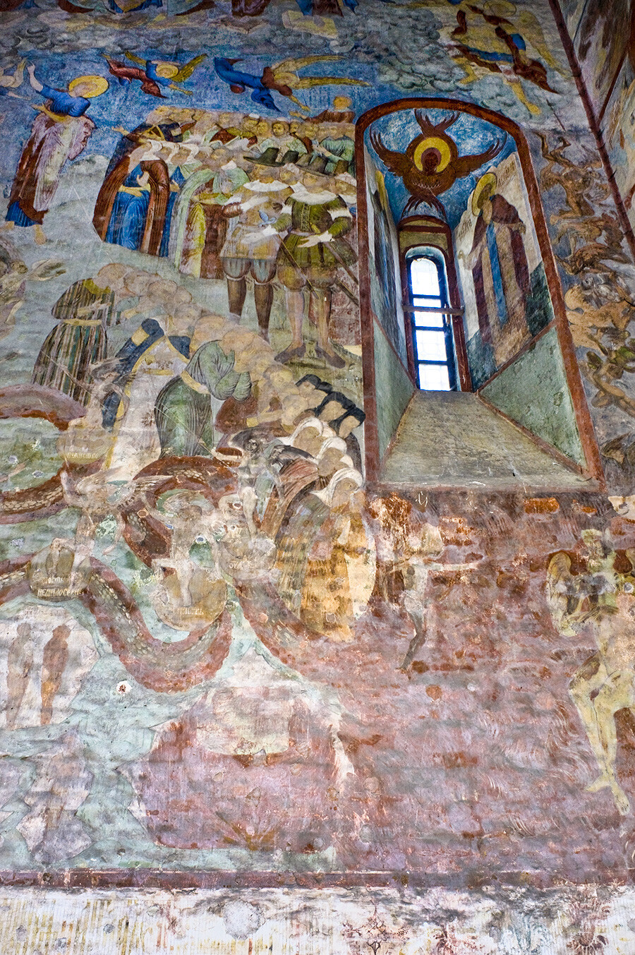 Katedral St. Sophia. Tembok barat, sisi kanan. Lukisan dinding Penghakiman Terakhir: orang asing di antara yang terkutuk & ular turun bersama para pendosa ke neraka. 17 Juli 2013