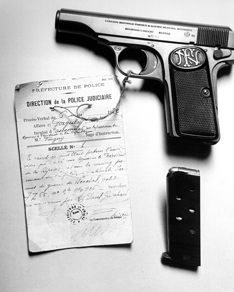 Revolver von Gorgulow.