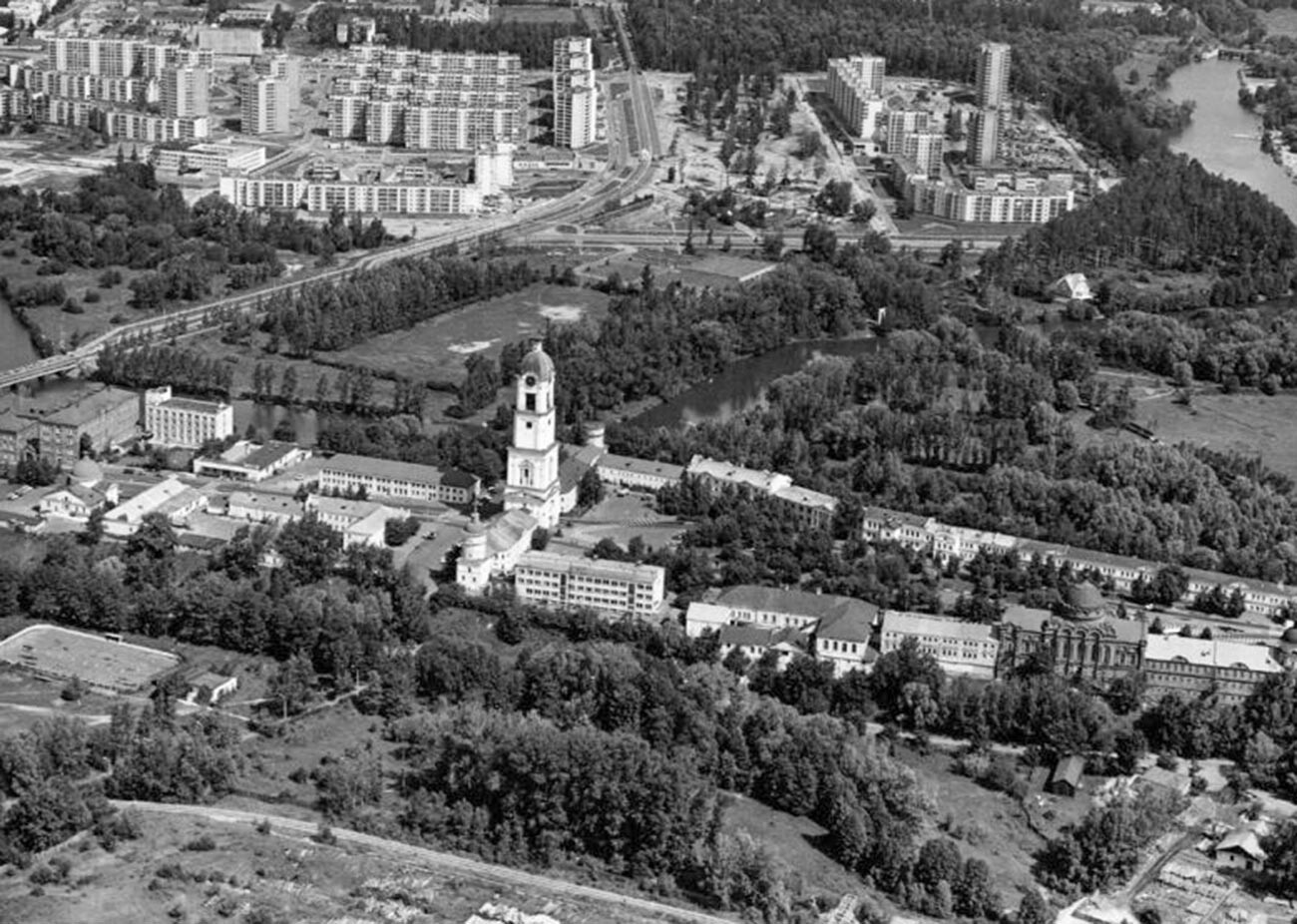 Pogled na mesto Arzamas-16 z letala An-2