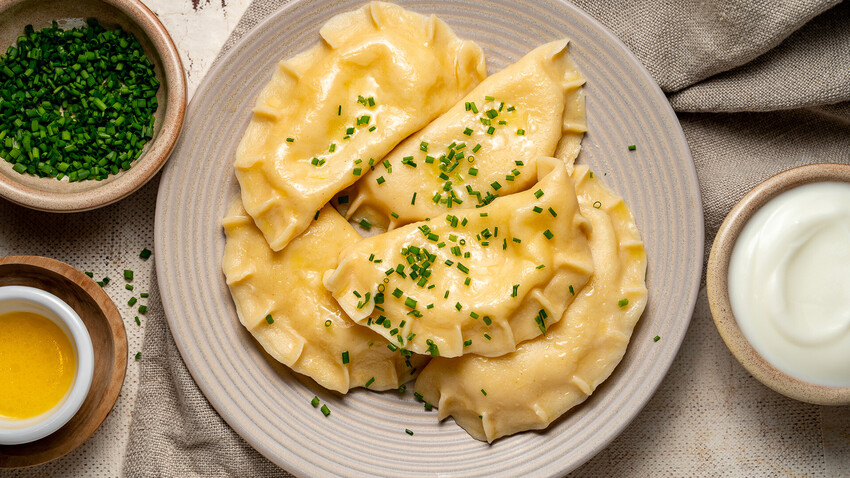 If you like dumplings with potatoes, then you'll love “podkogoli”, too! They're twice the size and have a delicate filling.